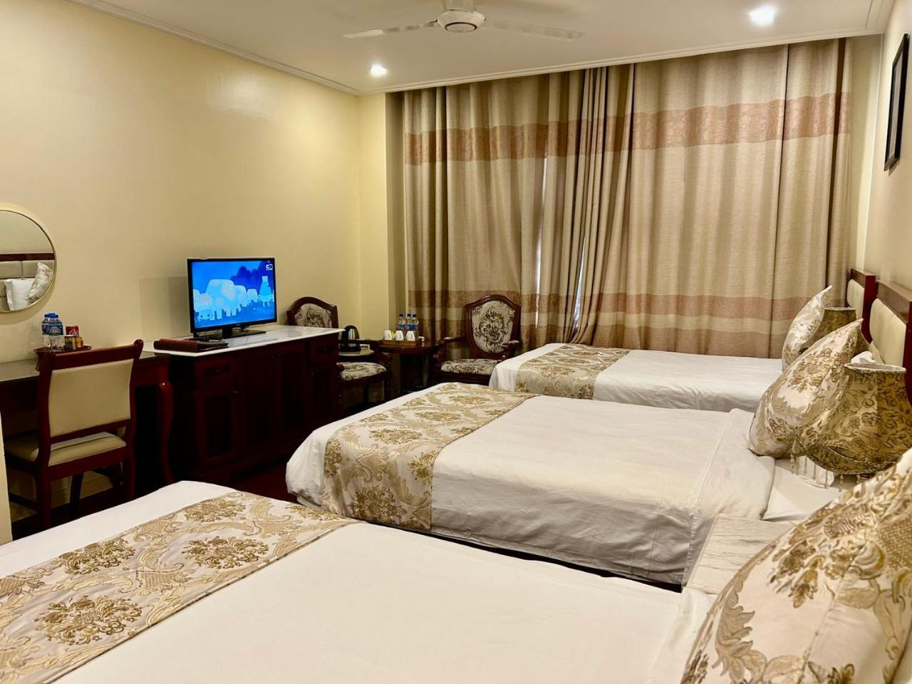 Khach San Sa Chi - Mong Cai Hotel Exterior photo