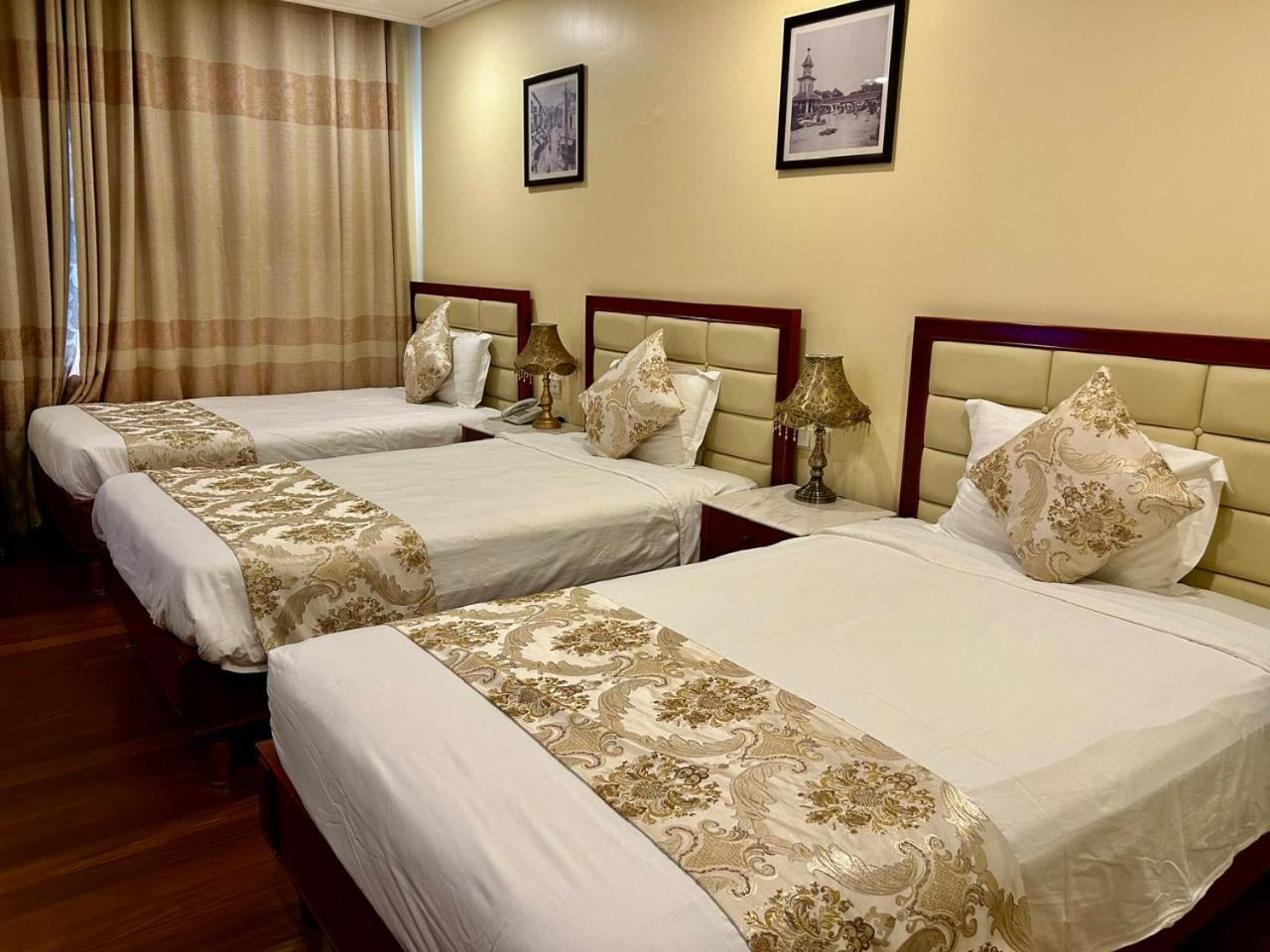 Khach San Sa Chi - Mong Cai Hotel Exterior photo